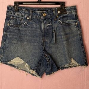 Express Button Fly Boyfriend Midi Mid Rise Distressed Shorts size 8